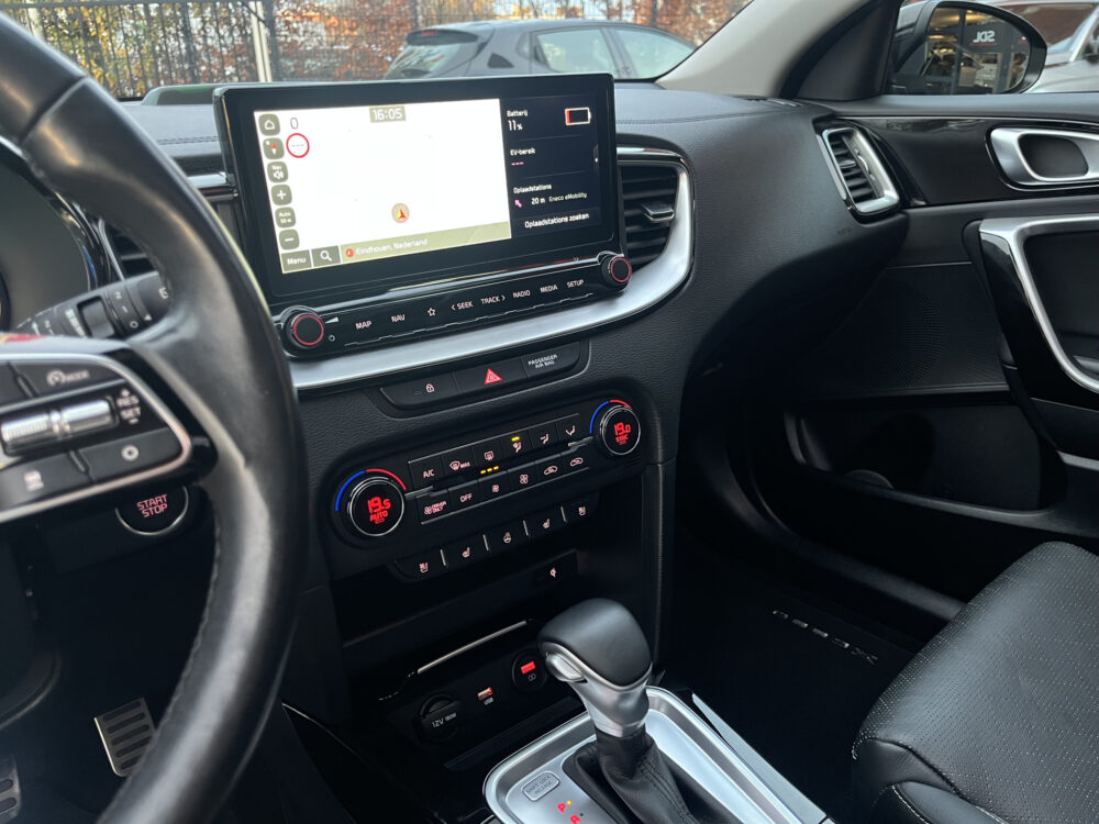 Kia Xceed 1.6 GDi PHEV ExecutiveLine // AFN. TREKHAAK // DODEHOEK // LEDER // ELEK.STOEL+GEHEUGEN // KEYLESS // STOELVERKOELING-WARMING // 23