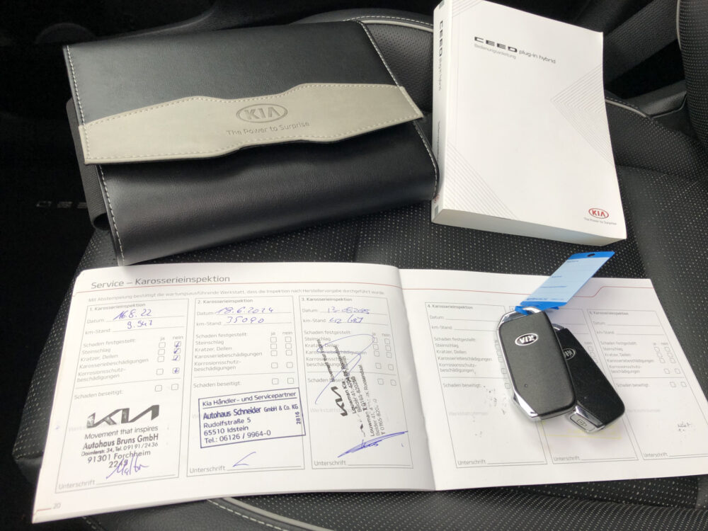 Kia Xceed 1.6 GDi PHEV ExecutiveLine // AFN. TREKHAAK // DODEHOEK // LEDER // ELEK.STOEL+GEHEUGEN // KEYLESS // STOELVERKOELING-WARMING // 32