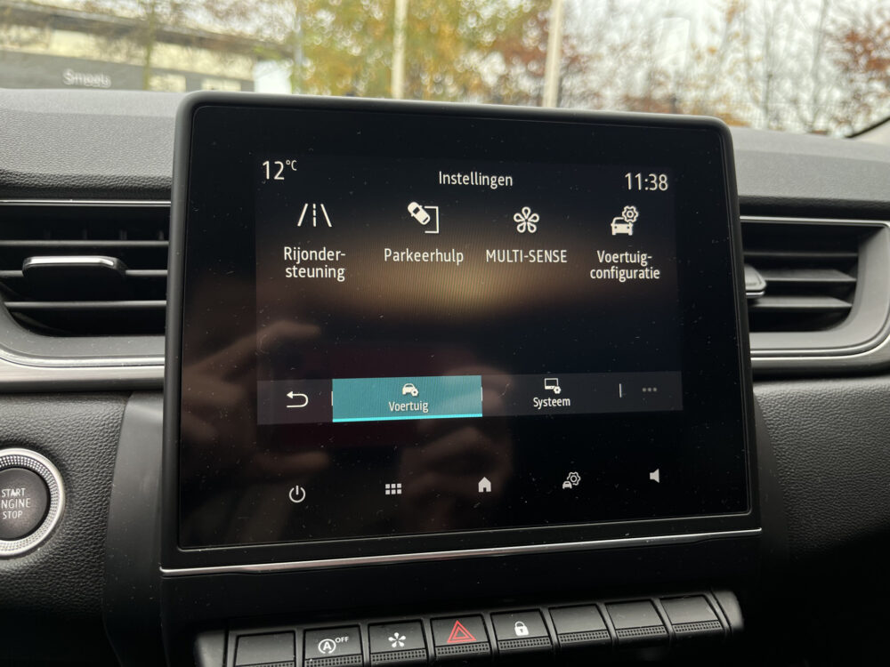 Renault Captur 1.3 TCe 130 Intens // FULL LED // KEYLESS // HALF LEDER // CRUISE // CAMERA+SENSOREN // NAVI+CARPLAY // 28