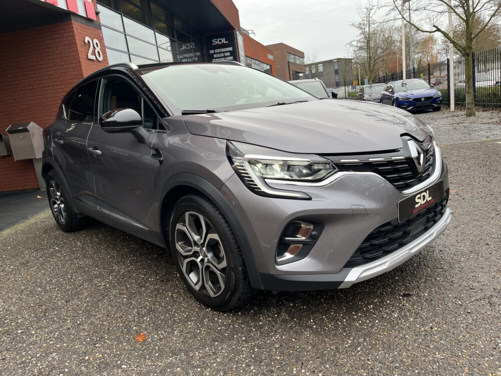 Renault Captur 1.3 TCe 130 Intens // FULL LED // KEYLESS // HALF LEDER // CRUISE // CAMERA+SENSOREN // NAVI+CARPLAY // 8