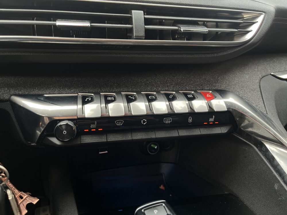 Peugeot 5008 1.2 PureTech GT-Line // SCHUIF-KANTELDAK // LEDER // ELEK. STOEL+GEHEUGEN // ADAPT. CRUISE // FULL LED // 360 CAMERA 29