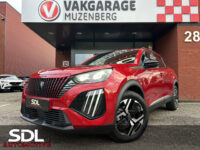 Peugeot 2008 1.2 PureTech 130 Allure // FULL LED // APPLE CARPLAY / ANDROID AUTO // KEYLESS // STOELVERWARMING // PDC V+A 32