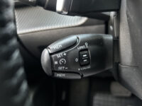 Peugeot 2008 1.2 PureTech 130 Allure // FULL LED // APPLE CARPLAY / ANDROID AUTO // KEYLESS // STOELVERWARMING // PDC V+A 44