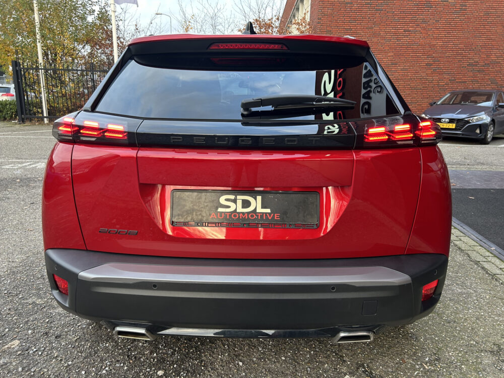 Peugeot 2008 1.2 PureTech 130 Allure // FULL LED // APPLE CARPLAY / ANDROID AUTO // KEYLESS // STOELVERWARMING // PDC V+A 5
