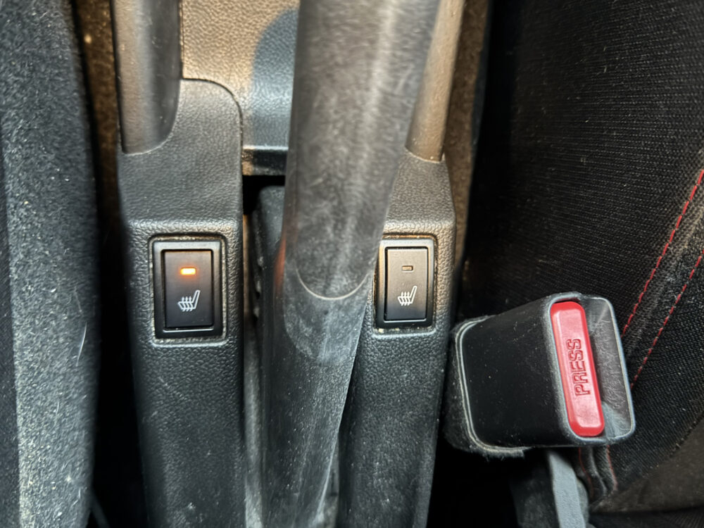 Suzuki Swift 1.4 Sport // 140 PK!! // ADAPTIVE CRUISE // CLIMA // STOELVERWARMING // KEY -LESS // LED // 26