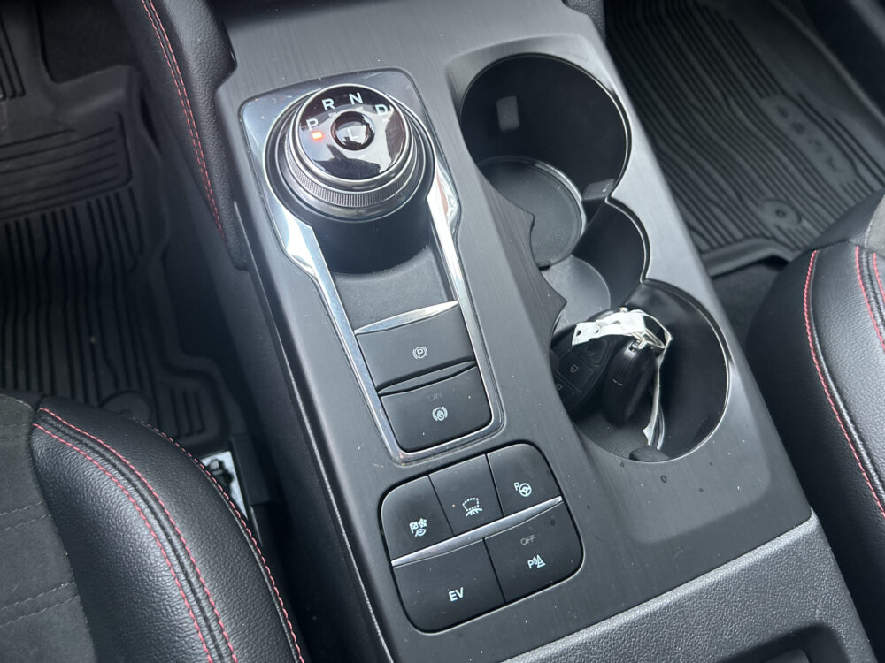 Ford Kuga 2.5 PHEV ST-Line X // FULL LED // PANO/SCHUIFKANTELDAK // NAVI + CARPLAY // 360 CAMERA // B&O AUDIO 18