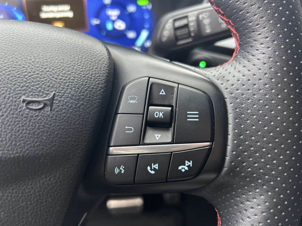 Ford Kuga 2.5 PHEV ST-Line X // FULL LED // NAVI + CARPLAY // CAMERA // B&O AUDIO // WINTERPACK // HUD 10