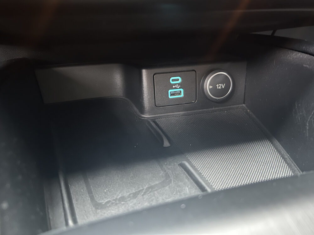 Ford Kuga 2.5 PHEV ST-Line X // FULL LED // NAVI + CARPLAY // CAMERA // B&O AUDIO // WINTERPACK // HUD 17