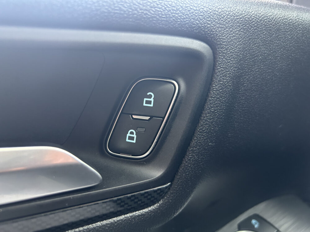 Ford Kuga 2.5 PHEV ST-Line X // FULL LED // NAVI + CARPLAY // CAMERA // B&O AUDIO // WINTERPACK // HUD 21