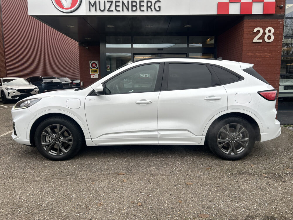 Ford Kuga 2.5 PHEV ST-Line X // FULL LED // NAVI + CARPLAY // CAMERA // B&O AUDIO // WINTERPACK // HUD 3