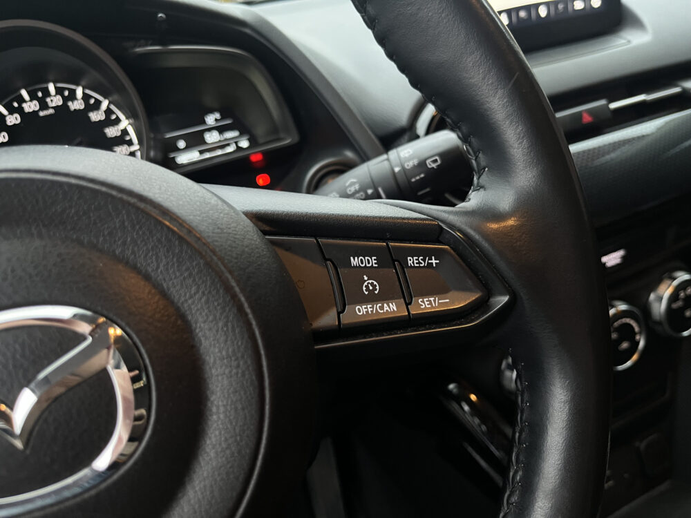 Mazda 2 1.5 Skyactiv-G Dynamic // CRUISE // DODEHOEK // CLIMA // NAVI // STOELVERWARMING // PDC // 21