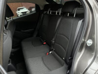 Mazda 2 1.5 Skyactiv-G Dynamic // CRUISE // DODEHOEK // CLIMA // NAVI // STOELVERWARMING // PDC // 47