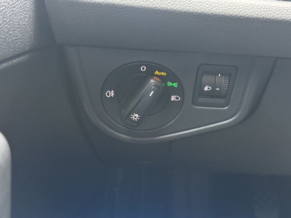 Volkswagen Polo 1.0 TSI Comfortline 1e EIGENAAR!! // FULL LED // APPLE CARPLAY / ANDROID AUTO // PDC V+A // CRUISE 24