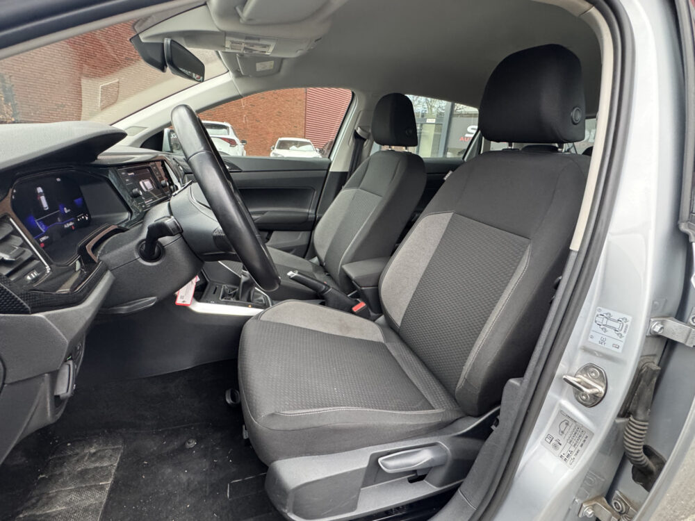 Volkswagen Polo 1.0 TSI Comfortline 1e EIGENAAR!! // FULL LED // APPLE CARPLAY / ANDROID AUTO // PDC V+A // CRUISE 10