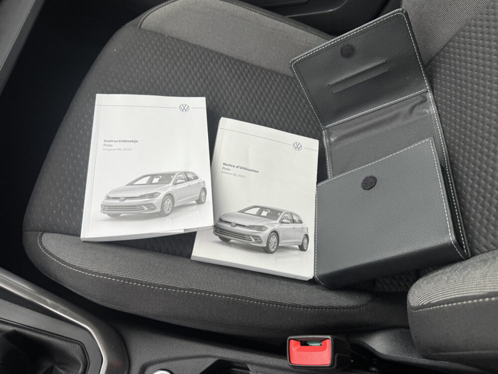 Volkswagen Polo 1.0 TSI Comfortline 1e EIGENAAR!! // FULL LED // APPLE CARPLAY / ANDROID AUTO // PDC V+A // CRUISE 24