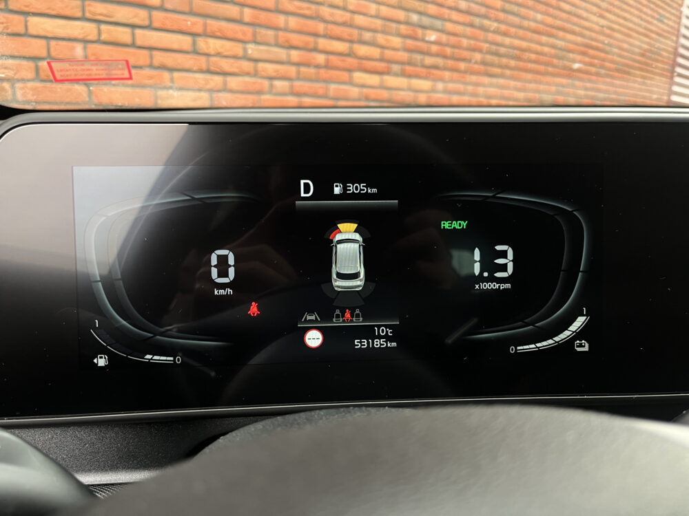 Kia Sportage 1.6 T-GDi Plug-in Hybrid AWD DynamicPlusLine ADAPT. CRUISE // CAMERA+SENSOREN // NAVI+CARPLAY // STUUR+STOELVERWARMING // 36