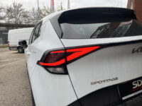 Kia Sportage 1.6 T-GDi Plug-in Hybrid AWD DynamicPlusLine ADAPT. CRUISE // CAMERA+SENSOREN // NAVI+CARPLAY // STUUR+STOELVERWARMING // 48
