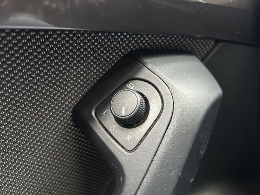 SEAT Ateca 1.4 EcoTSI Xcellence // FULL LED // NAVI // CAMERA // KEYLESS // PDC // CRUISE // TREKHAAK!! 23