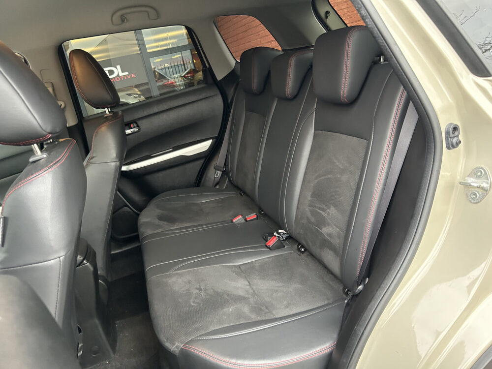 Suzuki Vitara 1.4 Boosterjet Stijl // LED // NAVI + CARPLAY // CAMERA // PDC V+A // KEYLESS // ADAPTIV. CRUISE 27