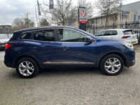 Renault Kadjar 1.3 TCe Limited // DODEHOEK // LED // KEYLESS // NAVI // CRUISE // CAMERA+SENSOREN // CLIMA // 40