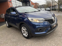 Renault Kadjar 1.3 TCe Limited // DODEHOEK // LED // KEYLESS // NAVI // CRUISE // CAMERA+SENSOREN // CLIMA // 41