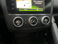 Renault Kadjar 1.3 TCe Limited // DODEHOEK // LED // KEYLESS // NAVI // CRUISE // CAMERA+SENSOREN // CLIMA // 62