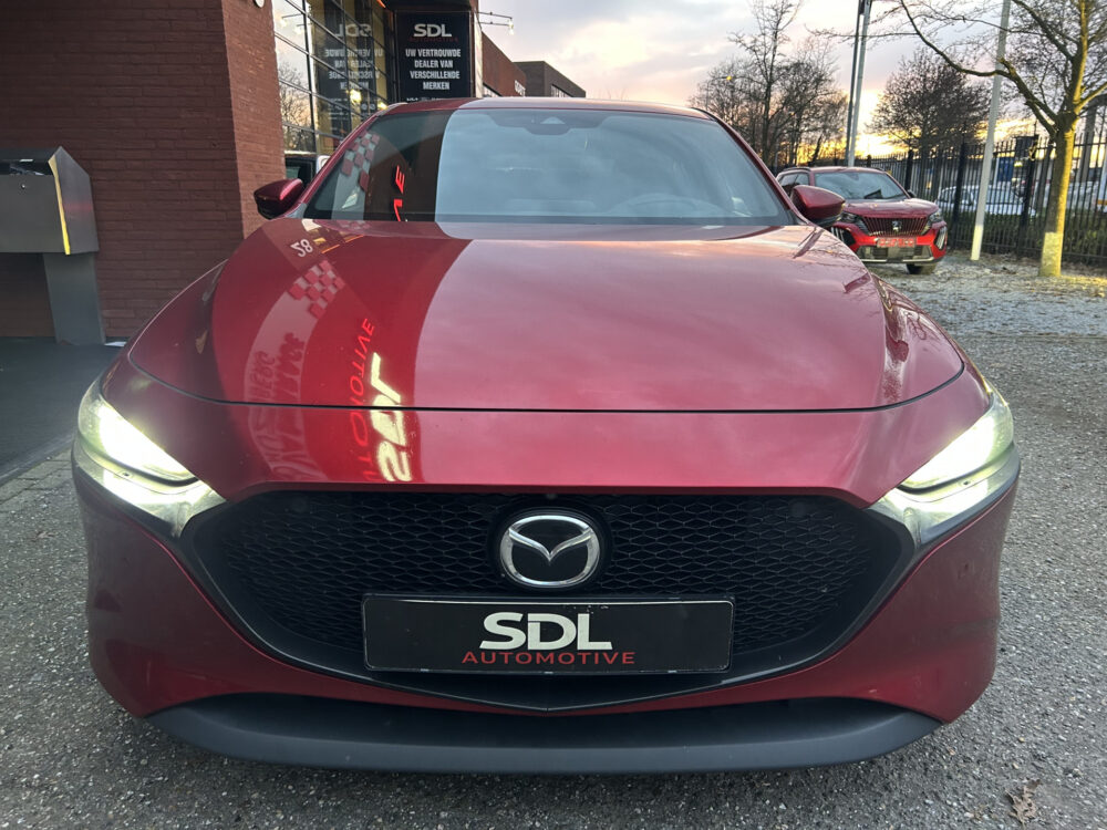 Mazda 3 2.0 e-SkyActiv-X M Hybrid 180 Luxury // 360 CAMERA // LEDER // ELEK.STOEL+GEHEUGEN // HEAD-UP DISPLAY // DODEHOEK // FULL LED // 5