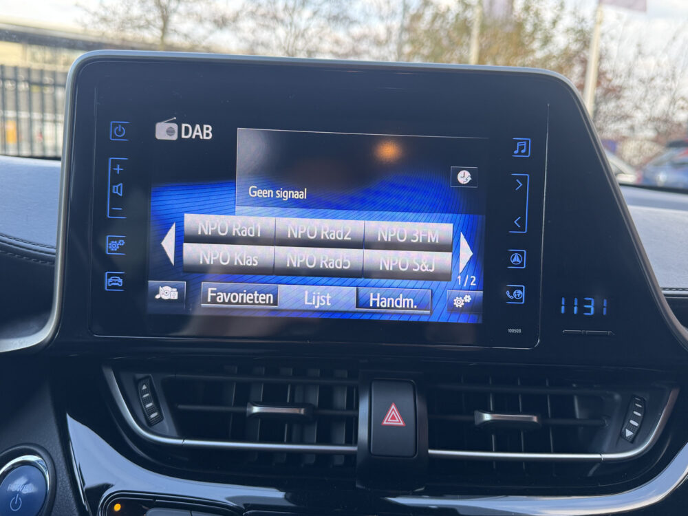 Toyota C-HR 1.8 Hybrid Style Ultimate // LED PAKKET // NAVI // CAMERA // CLIMA // ADAPTIVE CRUISE // STOEL + STUUR VERWARMING // 16