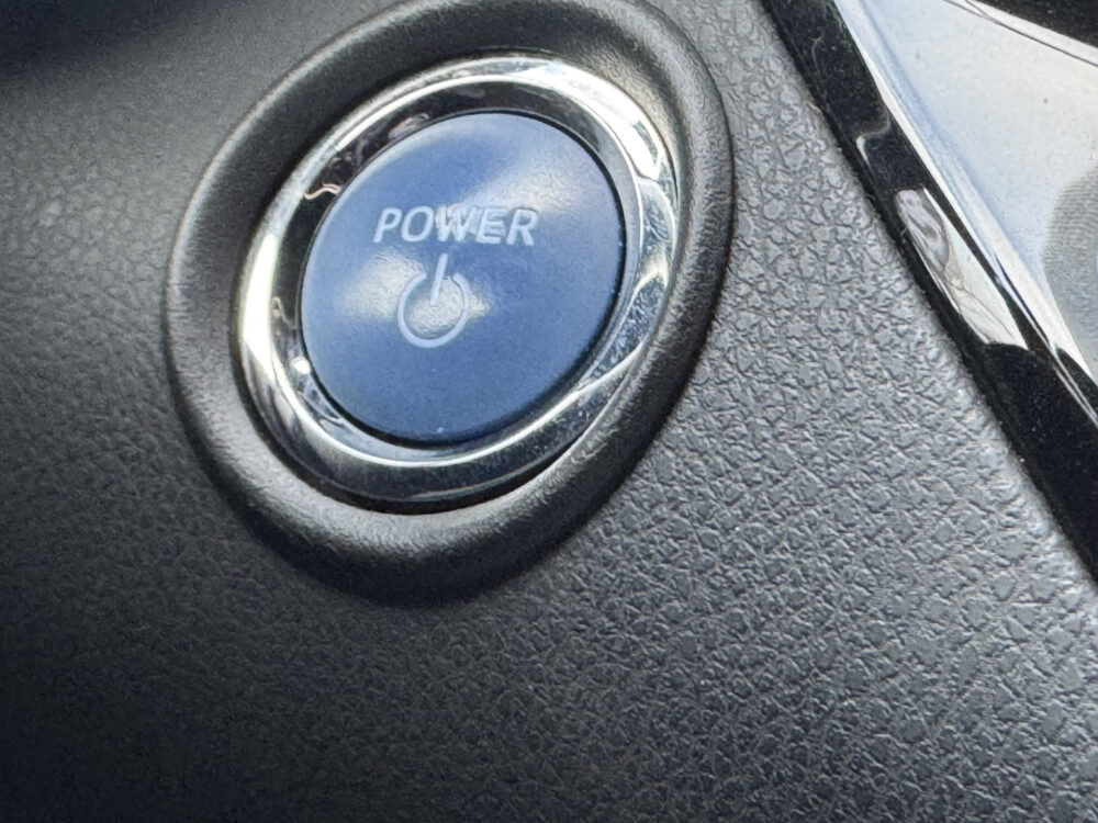 Toyota C-HR 1.8 Hybrid Style Ultimate // LED PAKKET // NAVI // CAMERA // CLIMA // ADAPTIVE CRUISE // STOEL + STUUR VERWARMING // 25