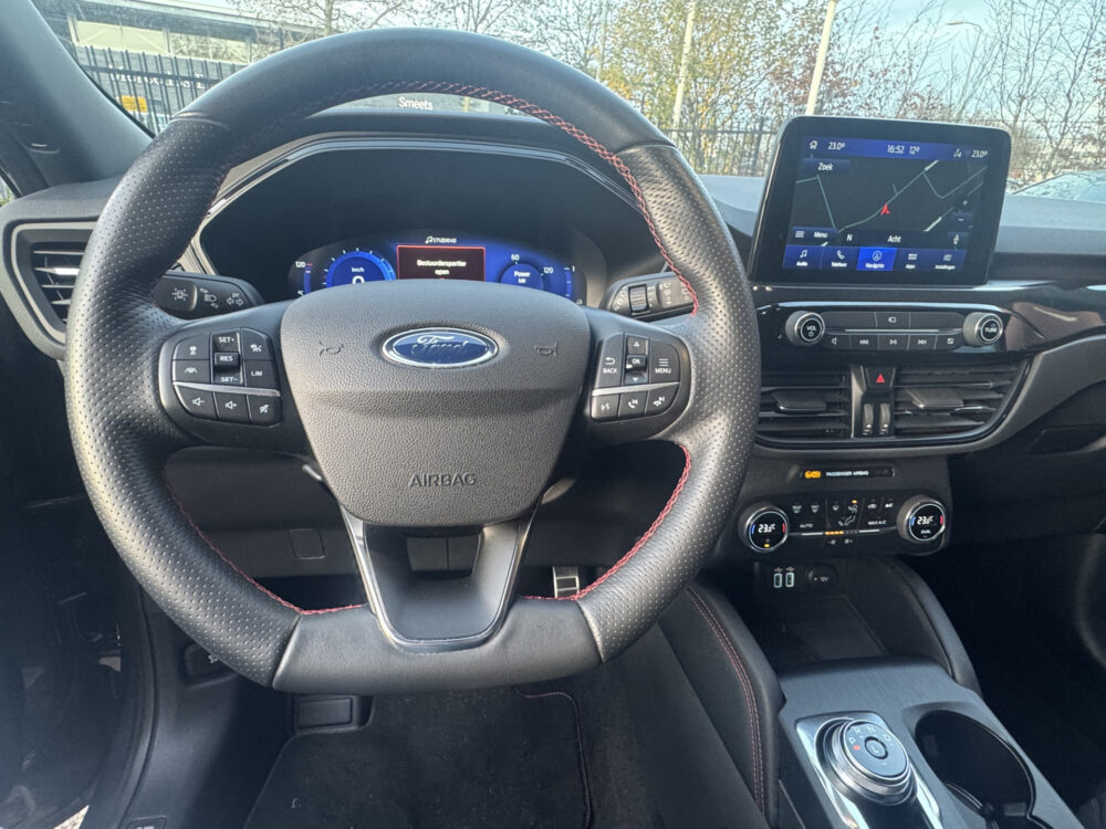 Ford Kuga 2.5 Hybrid ST-Line // NAVI // CAMERA // CLIMA // ADAPTIVE CRUISE // PDC V + A // DODENHOEK SENSOR // 11