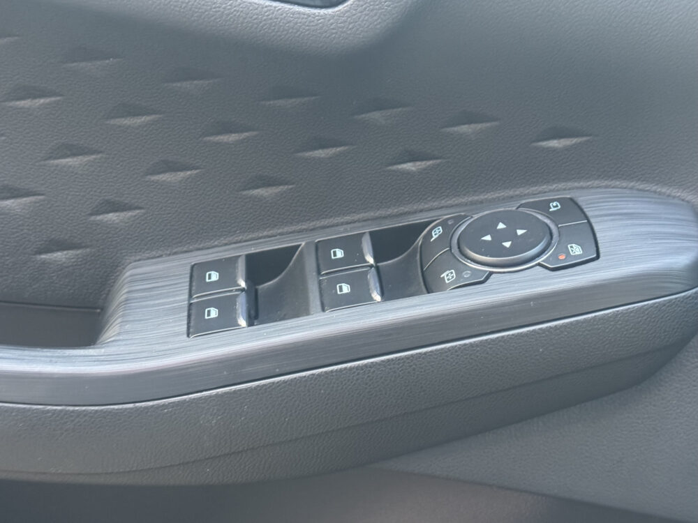 Ford Kuga 2.5 Hybrid ST-Line // NAVI // CAMERA // CLIMA // ADAPTIVE CRUISE // PDC V + A // DODENHOEK SENSOR // 25