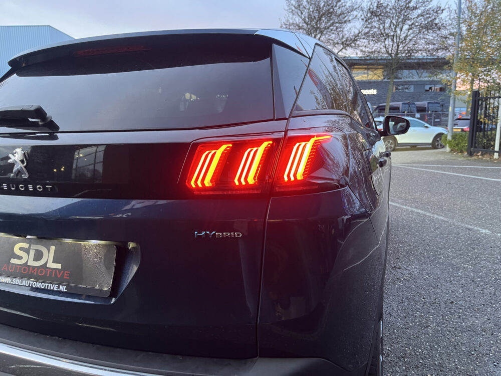 Peugeot 3008 1.6 HYbrid 225 Allure // FULL LED // HALF LEDER // DODEHOEK // CAMERA // STOELVERWARMING // NAVI+CARPLAY // 11
