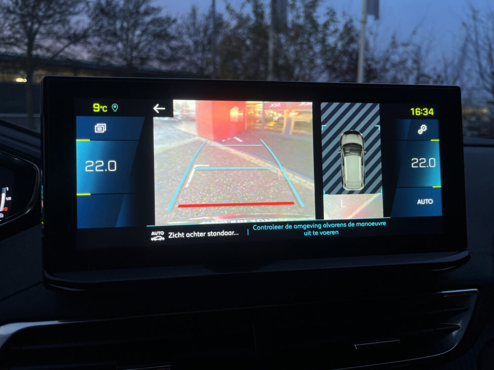 Peugeot 3008 1.6 HYbrid 225 Allure // FULL LED // HALF LEDER // DODEHOEK // CAMERA // STOELVERWARMING // NAVI+CARPLAY // 30