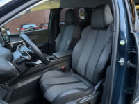 Peugeot 3008 1.6 HYbrid 225 Allure // FULL LED // HALF LEDER // DODEHOEK // CAMERA // STOELVERWARMING // NAVI+CARPLAY // 48