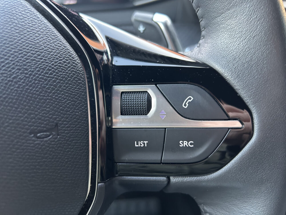 Peugeot 2008 1.2 PureTech 130 Allure // FULL LED // ADAPTIV. CRUISE // DODEHOEKDETECTIE // NAVI + CARPLAY // VOOR + ACHTER CAMERA 10