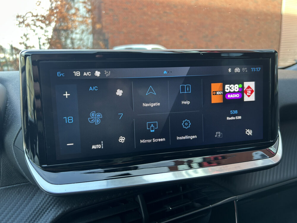 Peugeot 2008 1.2 PureTech 130 Allure // FULL LED // ADAPTIV. CRUISE // DODEHOEKDETECTIE // NAVI + CARPLAY // VOOR + ACHTER CAMERA 17