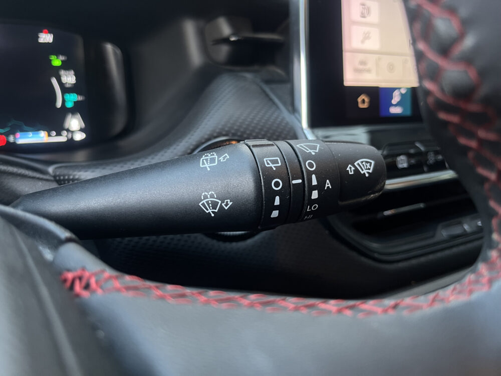 Jeep Compass 4xe 240 Plug-in Hybrid Electric Trailhawk // LED // KEYLESS // CAMERA+SENSOREN // LEDER // NAVI+CARPLAY // 21