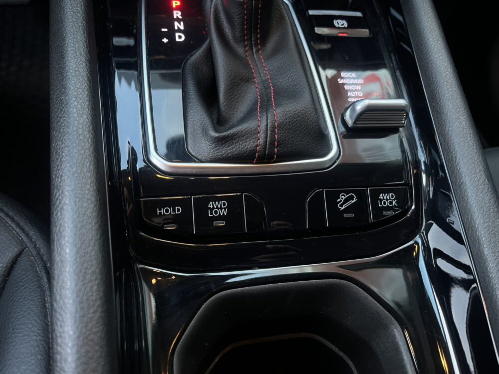 Jeep Compass 4xe 240 Plug-in Hybrid Electric Trailhawk // LED // KEYLESS // CAMERA+SENSOREN // LEDER // NAVI+CARPLAY // 25