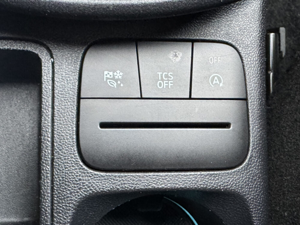 Ford Puma 1.0 EcoBoost ST-Line // NAVI // PDC // STOELVERWARMING // CRUISE // ELEK. ACHTERKLEP // 22