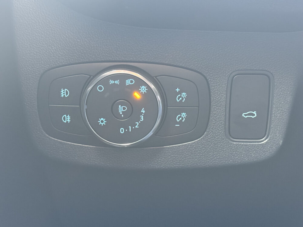 Ford Puma 1.0 EcoBoost ST-Line // NAVI // PDC // STOELVERWARMING // CRUISE // ELEK. ACHTERKLEP // 25