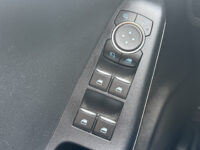 Ford Puma 1.0 EcoBoost ST-Line // NAVI // PDC // STOELVERWARMING // CRUISE // ELEK. ACHTERKLEP // 57