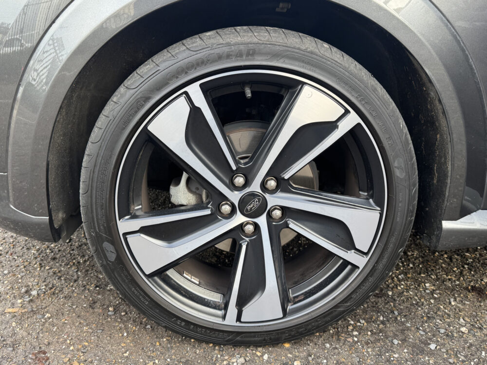 Ford Puma 1.0 EcoBoost ST-Line // NAVI // PDC // STOELVERWARMING // CRUISE // ELEK. ACHTERKLEP // 8