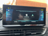 Peugeot 3008 1.6 HYbrid 225 Allure // FULL LED // NAVI + CARPLAY // KEYLESS // DODEHOEKDETECTIE // CAMERA 50