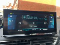 Peugeot 3008 1.6 HYbrid 225 Allure // FULL LED // NAVI + CARPLAY // KEYLESS // DODEHOEKDETECTIE // CAMERA 51