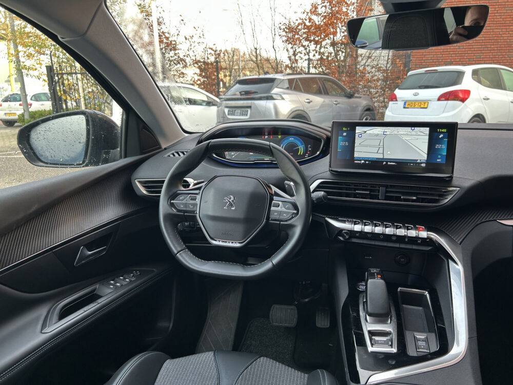 Peugeot 3008 1.6 HYbrid 225 Allure // FULL LED // NAVI + CARPLAY // KEYLESS // DODEHOEKDETECTIE // CAMERA 7