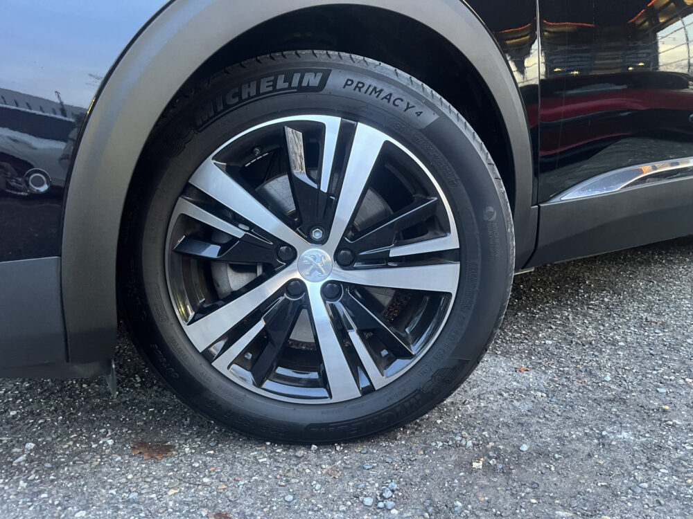 Peugeot 3008 1.6 HYbrid 225 GT // DODEHOEK // SCHUIF-KANTELDAK // ADAPTIV. CRUISE // ELEK. ACHTERKLEP // NAVI+CARPLAY // KEYLESS // 10