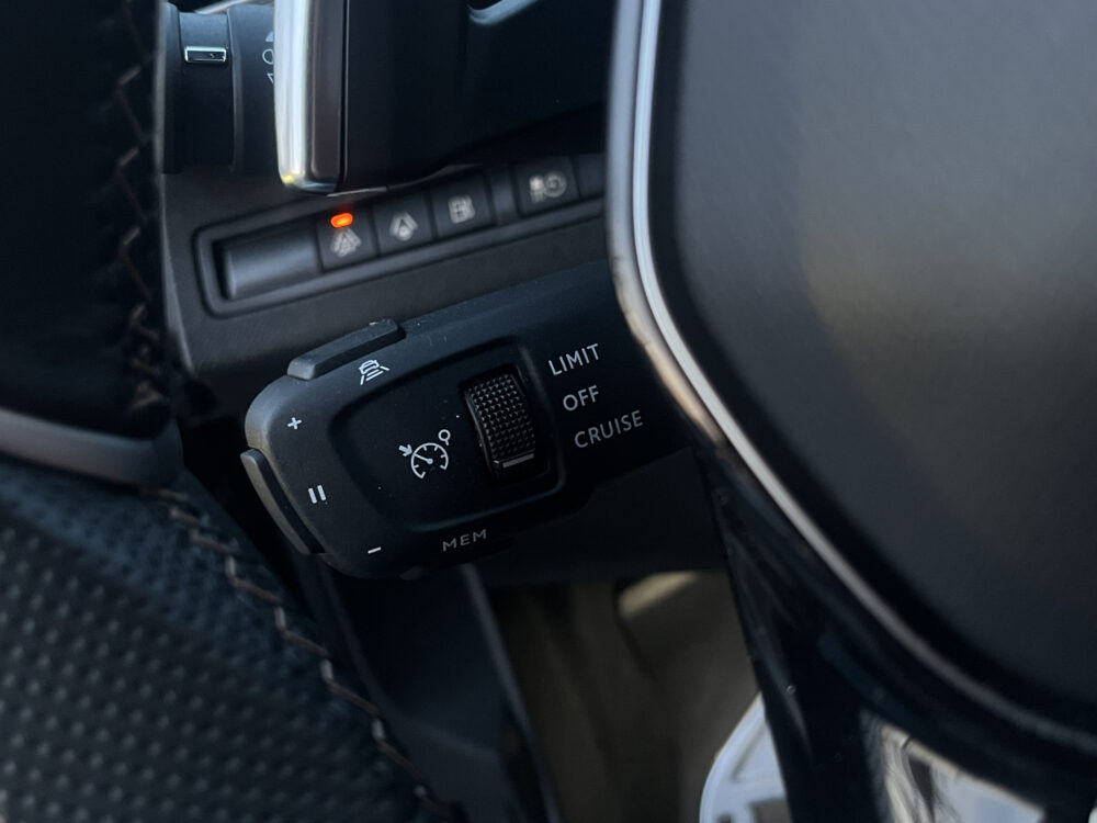 Peugeot 3008 1.6 HYbrid 225 GT // DODEHOEK // SCHUIF-KANTELDAK // ADAPTIV. CRUISE // ELEK. ACHTERKLEP // NAVI+CARPLAY // KEYLESS // 26