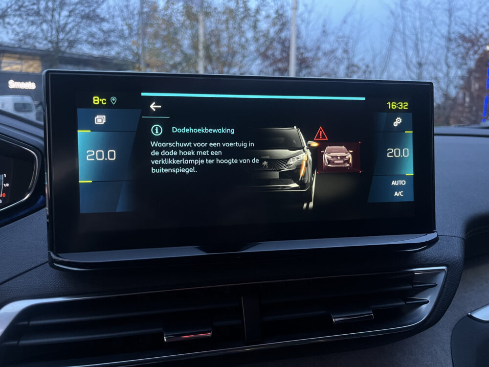 Peugeot 3008 1.6 HYbrid 225 GT // DODEHOEK // SCHUIF-KANTELDAK // ADAPTIV. CRUISE // ELEK. ACHTERKLEP // NAVI+CARPLAY // KEYLESS // 37