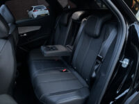 Peugeot 3008 1.6 HYbrid 225 GT // DODEHOEK // SCHUIF-KANTELDAK // ADAPTIV. CRUISE // ELEK. ACHTERKLEP // NAVI+CARPLAY // KEYLESS // 60