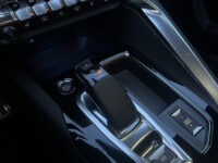 Peugeot 3008 1.6 HYbrid 225 GT // DODEHOEK // SCHUIF-KANTELDAK // ADAPTIV. CRUISE // ELEK. ACHTERKLEP // NAVI+CARPLAY // KEYLESS // 70